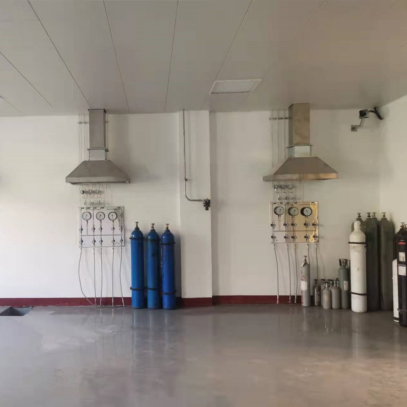 實驗室氣體及設備